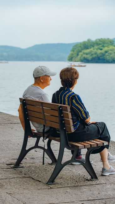 退休夫妻相处家庭