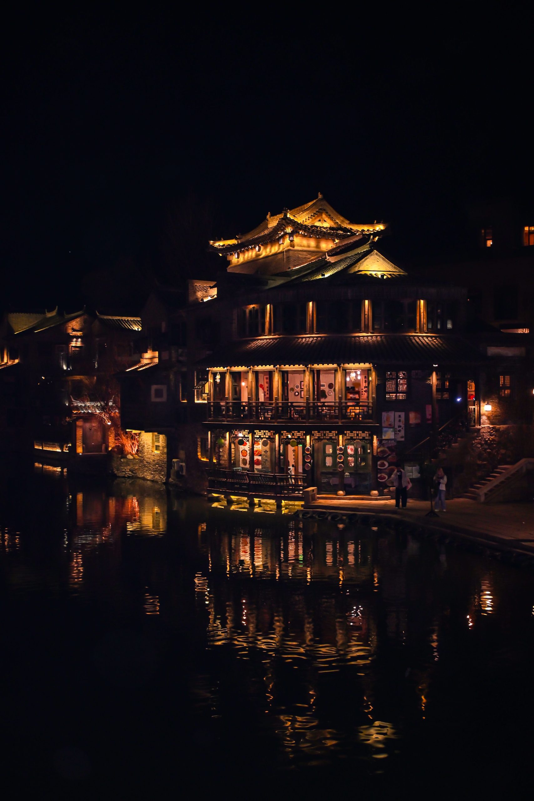 夜晚,床头灯,卧室